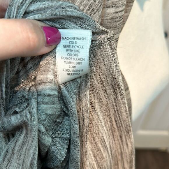 Coco + Carmen XXL Faux Wrap Heathered Gray Ruched Dress - Picture 11 of 11